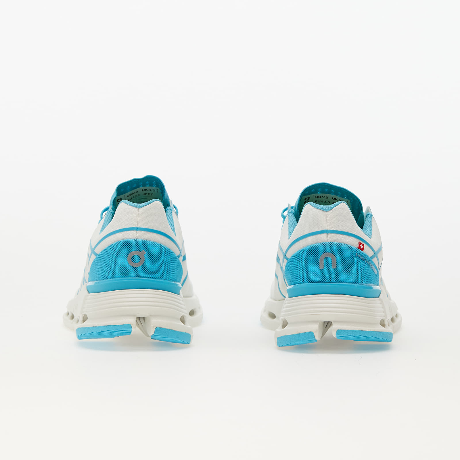 Încălțăminte și sneakerși pentru femei On W Cloudnova Z5 White/ Cyan