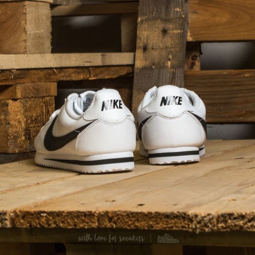 Basket femme deals nike cortez