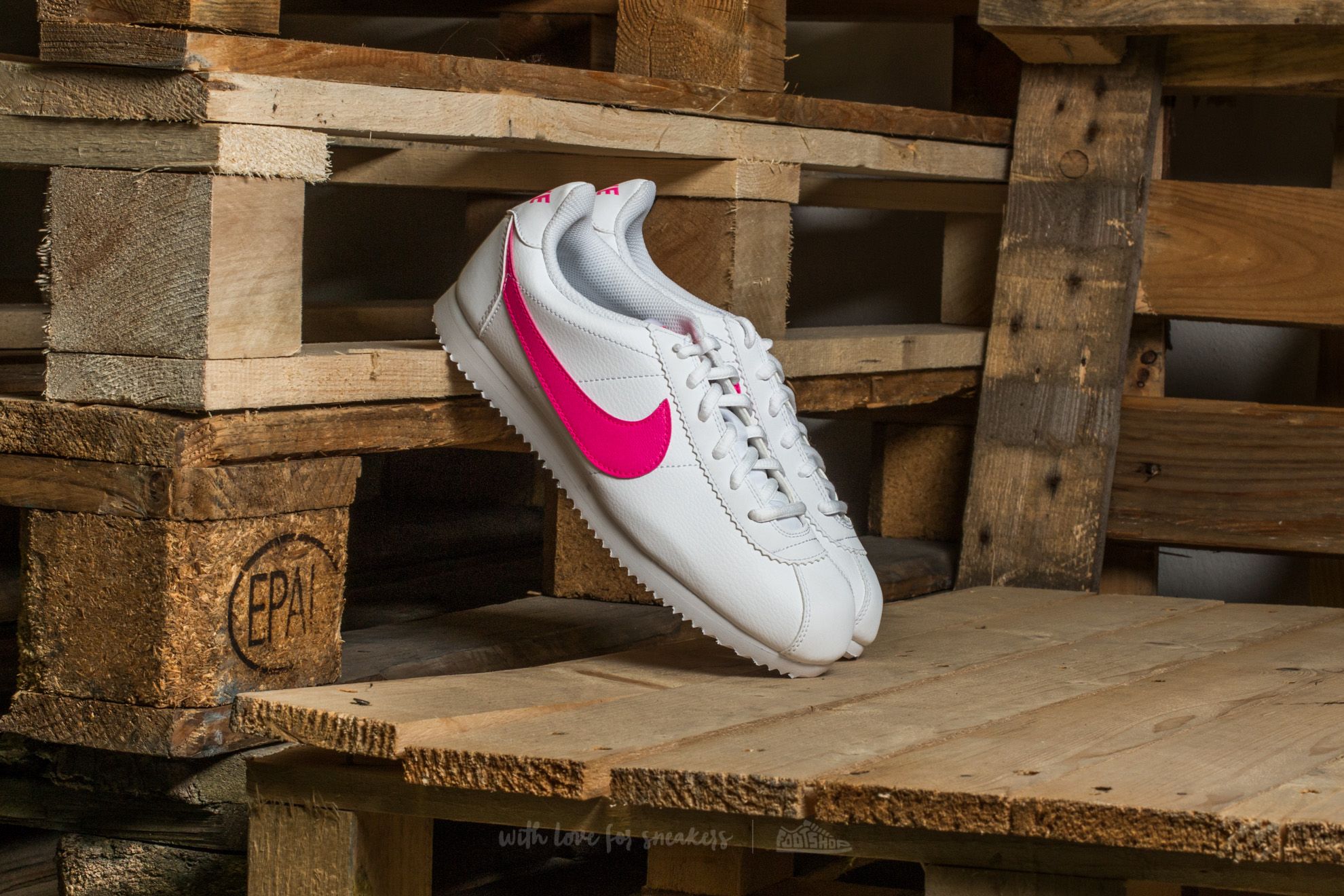 Dámske topánky a tenisky Nike Cortez (GS) White/ Pink Blast