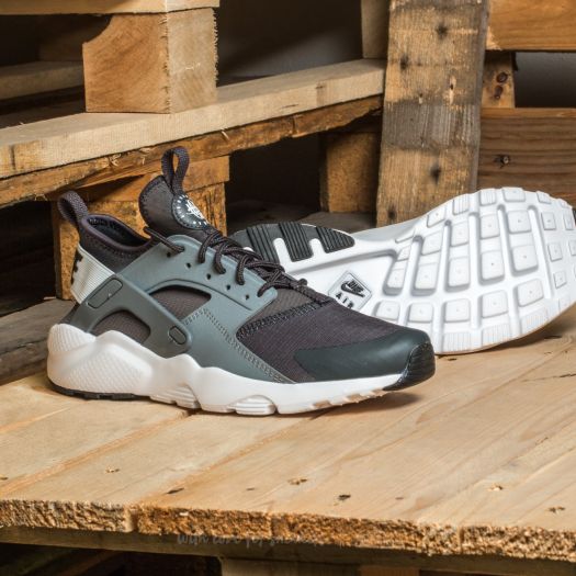 Nike Air Huarache Run Ultra GS