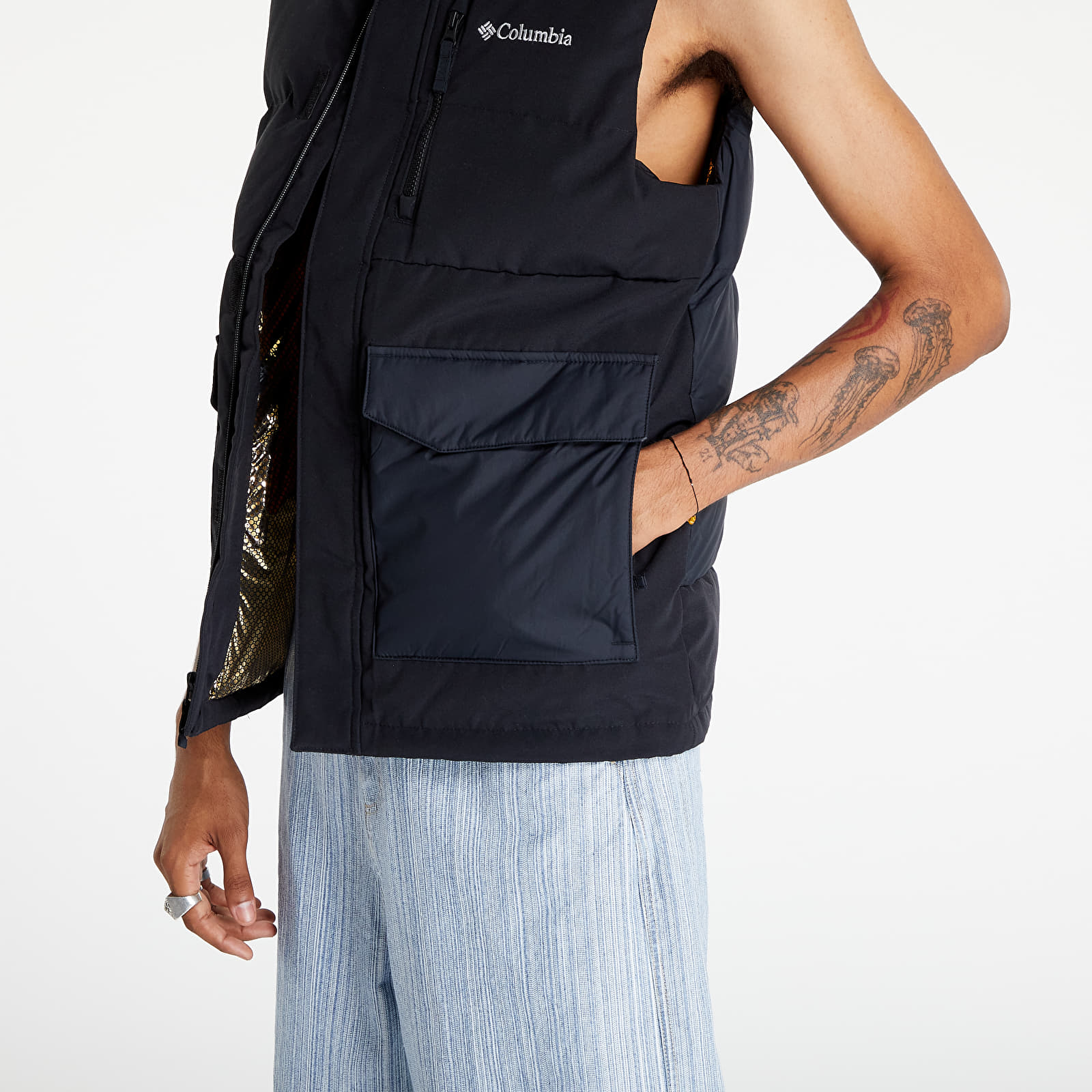 Columbia Men's Marquam Peak Fusion Vest, Delta/Black, Small : :  Clothing, Shoes & Accessories