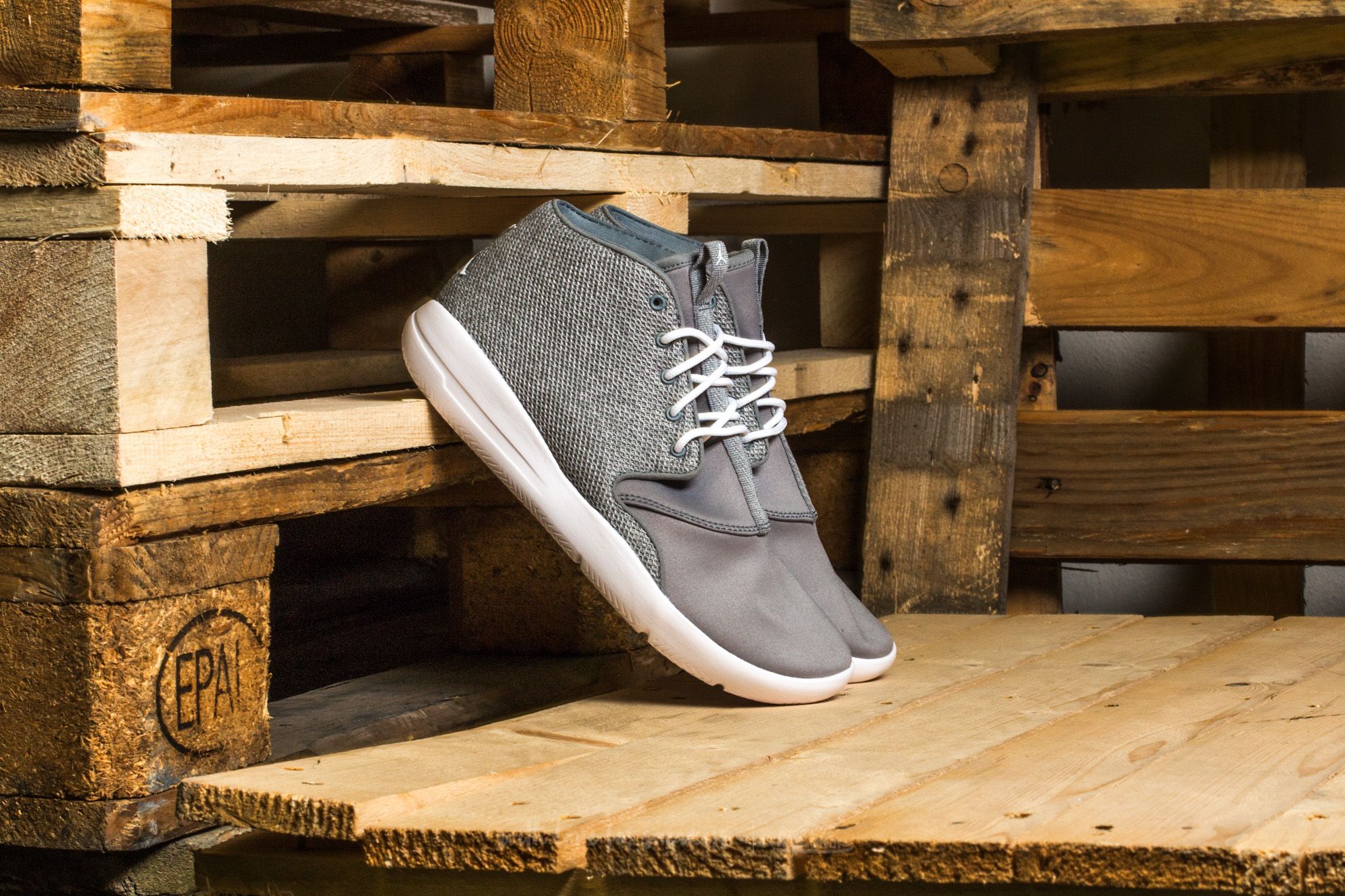 jordan eclipse chukka wolf grey