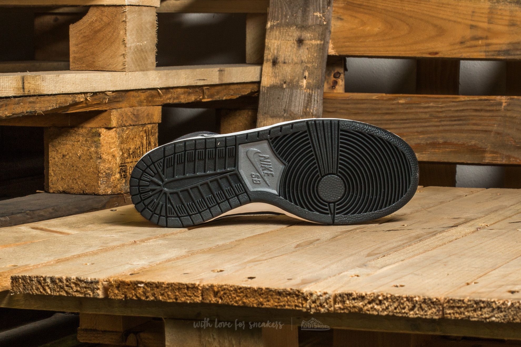 Buty męskie Nike SB Zoom Dunk High Pro Dark Grey/ White-Black-White