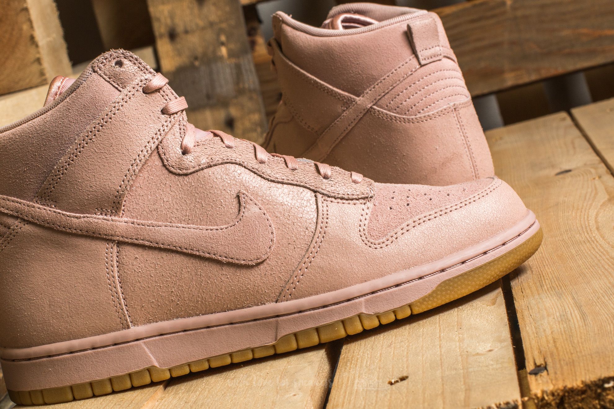 Chaussures et baskets femme Nike W Dunk Hi Premium Pink Oxford/ Pink Oxford  | Footshop