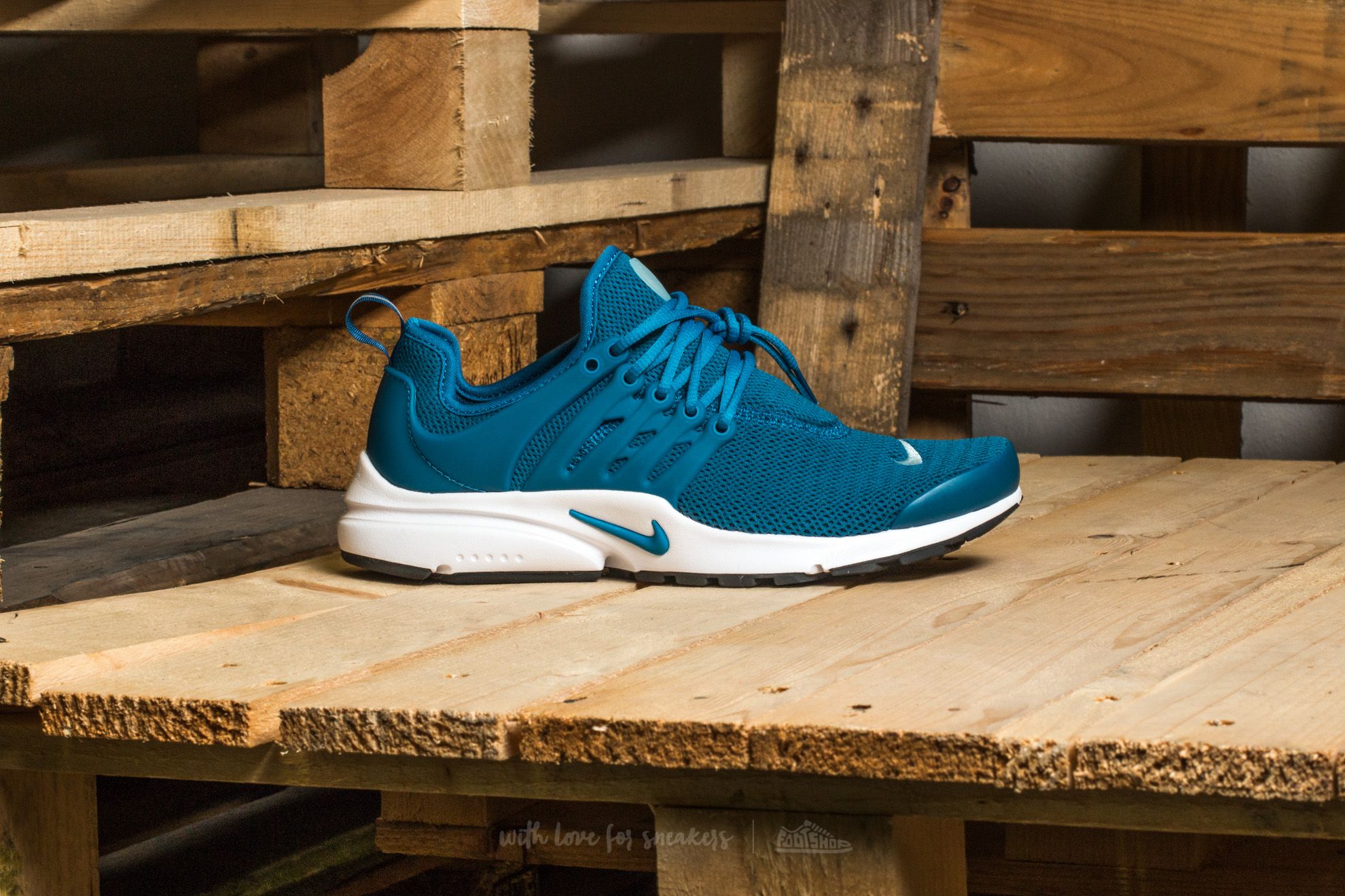 Women s shoes Nike W Air Presto Industrial Blue Footshop