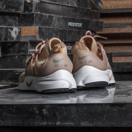 Nike air presto damen braun beige hotsell