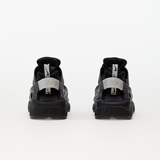 Nike huarache sales back