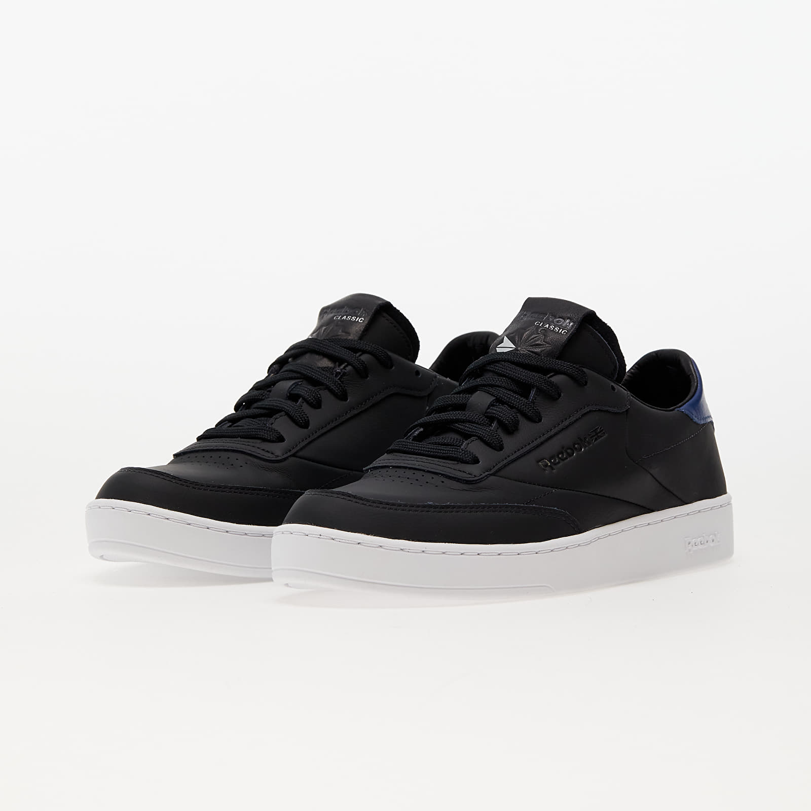 Club discount c black