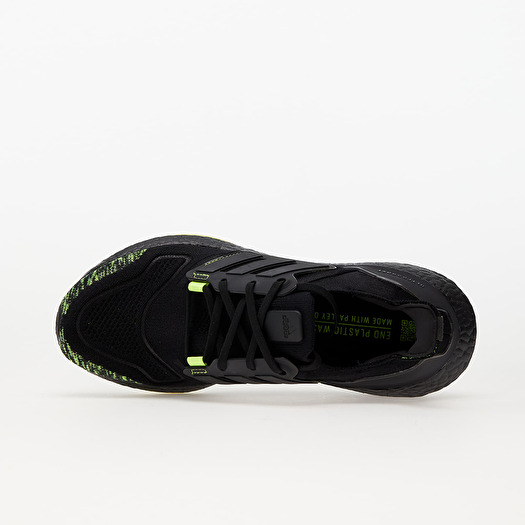 Ultra boost schwarz new arrivals