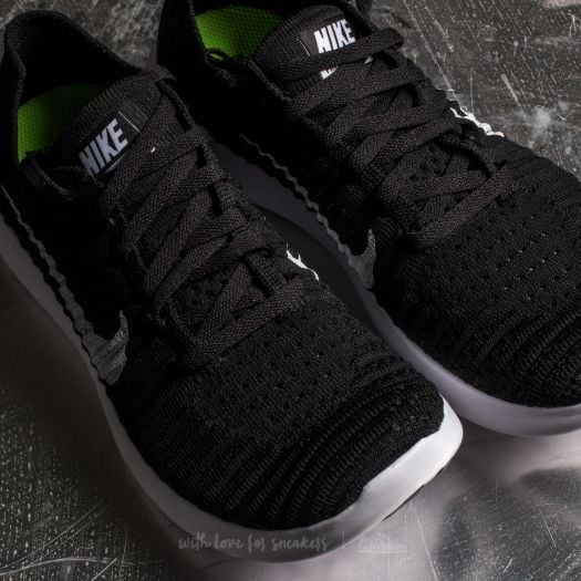 Nike Wmns Free Run Flyknit