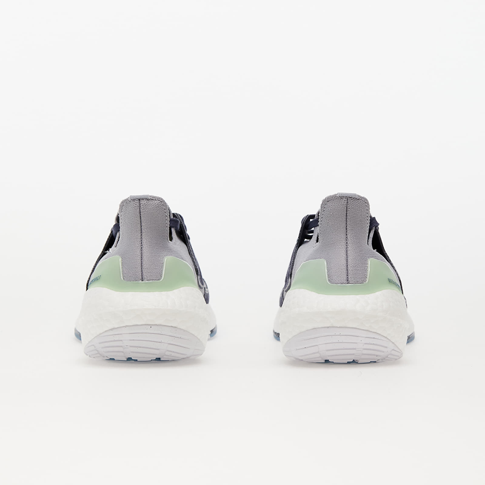 Herresko adidas UltraBOOST 22 Halo Silver/ Shale Navy/ Linen Green