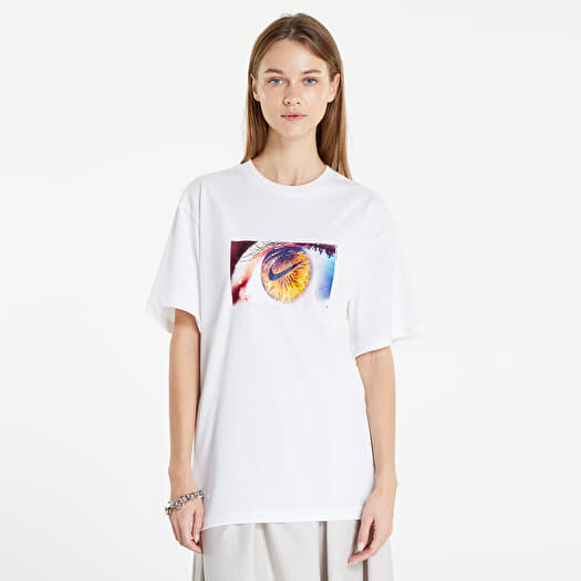 branded white t shirt