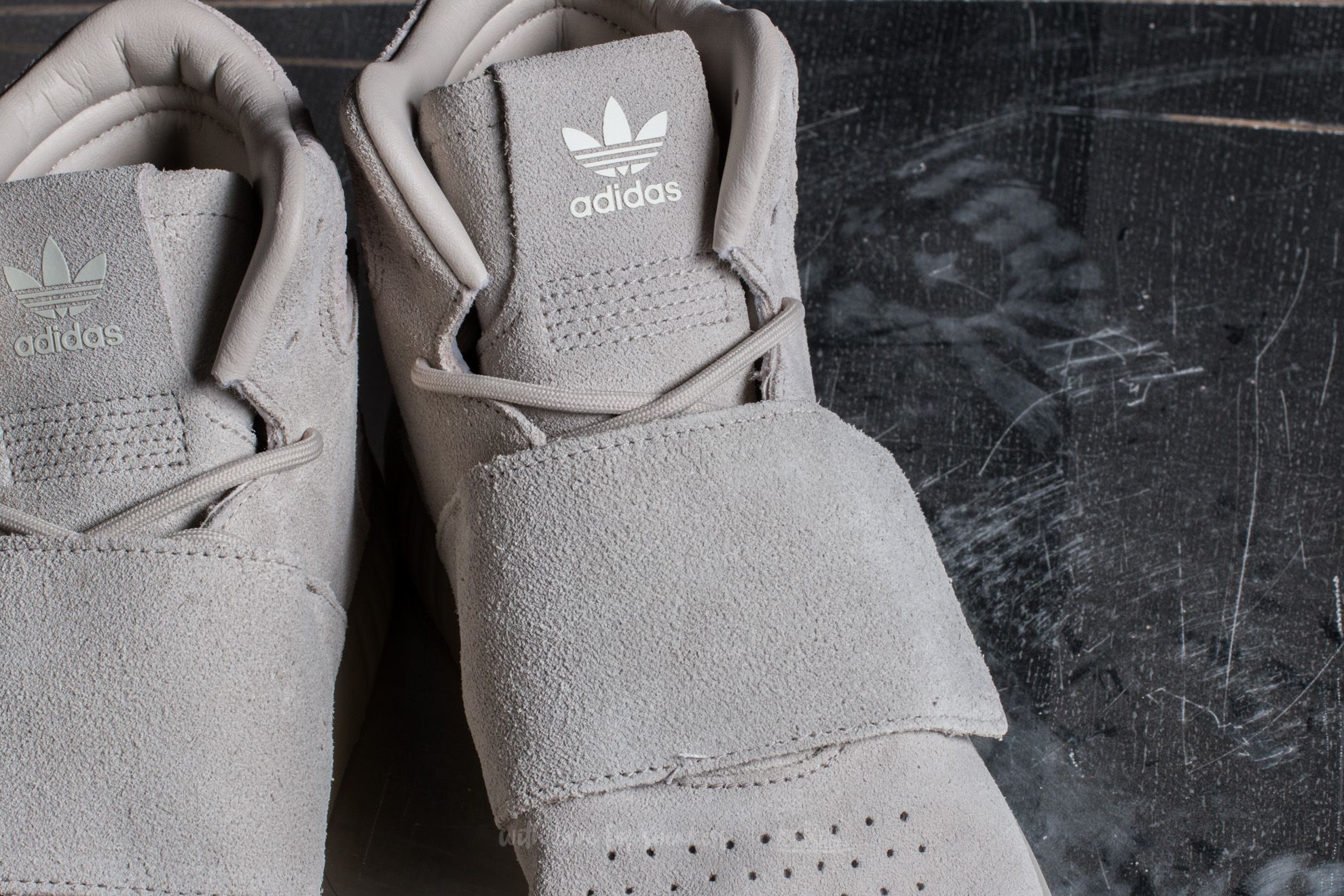 Zapatillas Hombre adidas Tubular Invader Strap Clear Brown/ Clear Brown/ Chalk White