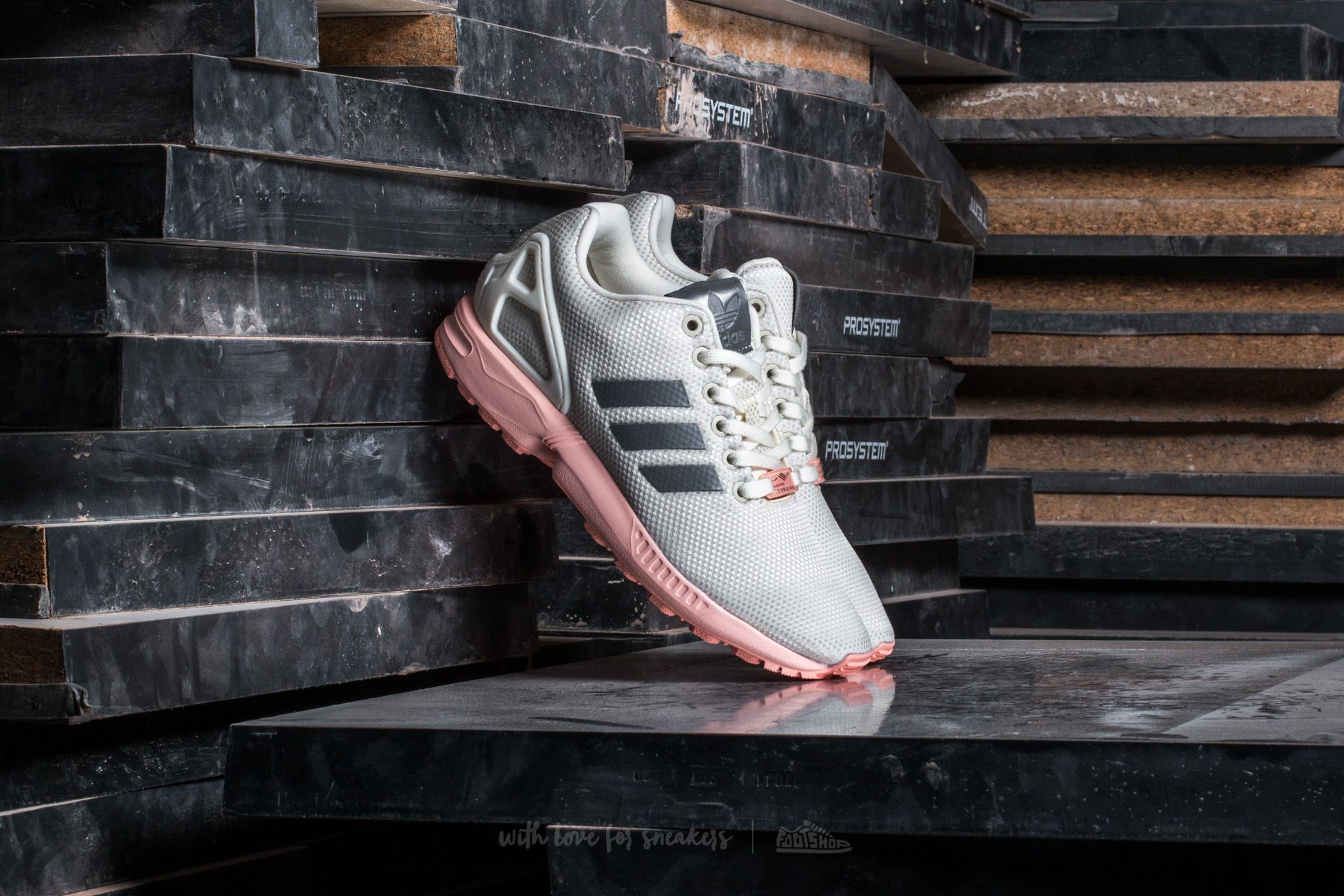 Women s shoes adidas ZX Flux W Ftw White Metallic Silver Haze Coral Footshop