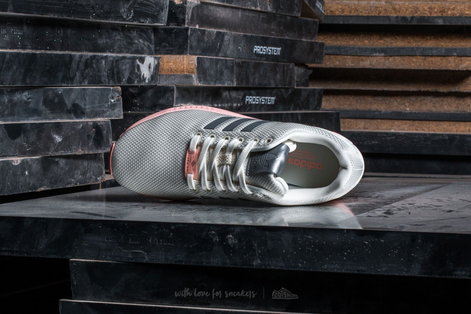 Women's shoes adidas ZX Flux W Ftw White/ Metallic Silver/ Haze Coral