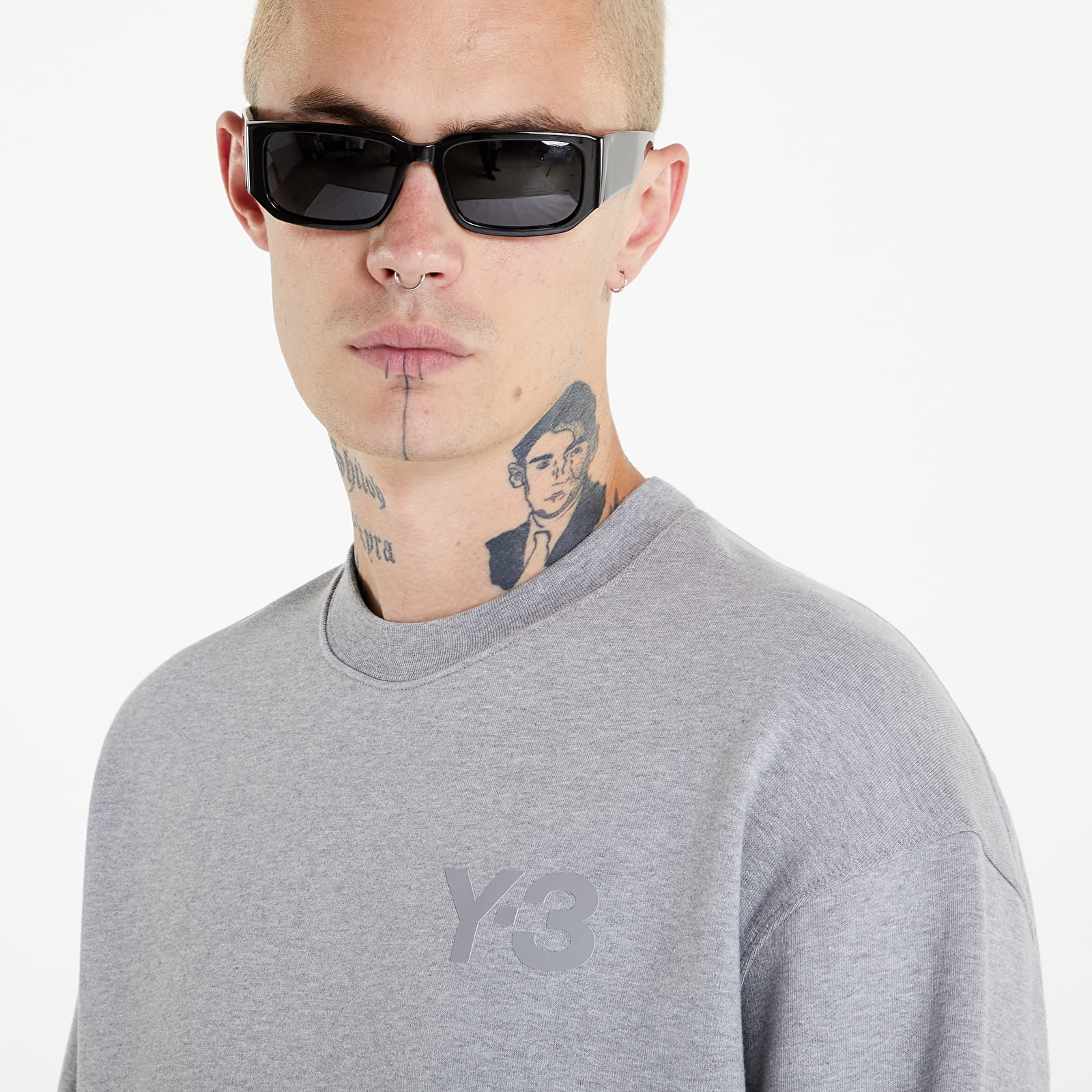 Hoodies and sweatshirts  Y-3 Classic Chest Logo Crew Sweatshirt Medium Grey Heather