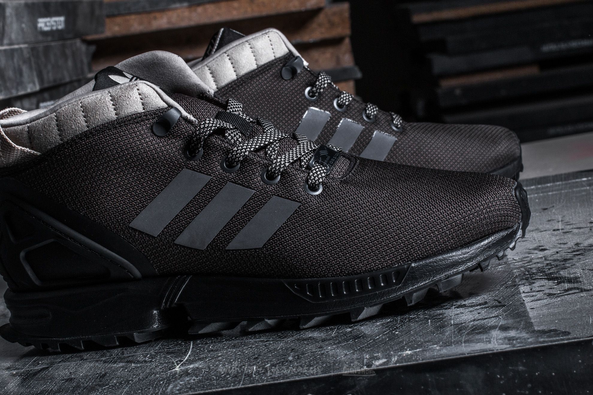 adidas ZX Flux 5/8 TR Core Black/ Core Black/ Core Black | Footshop