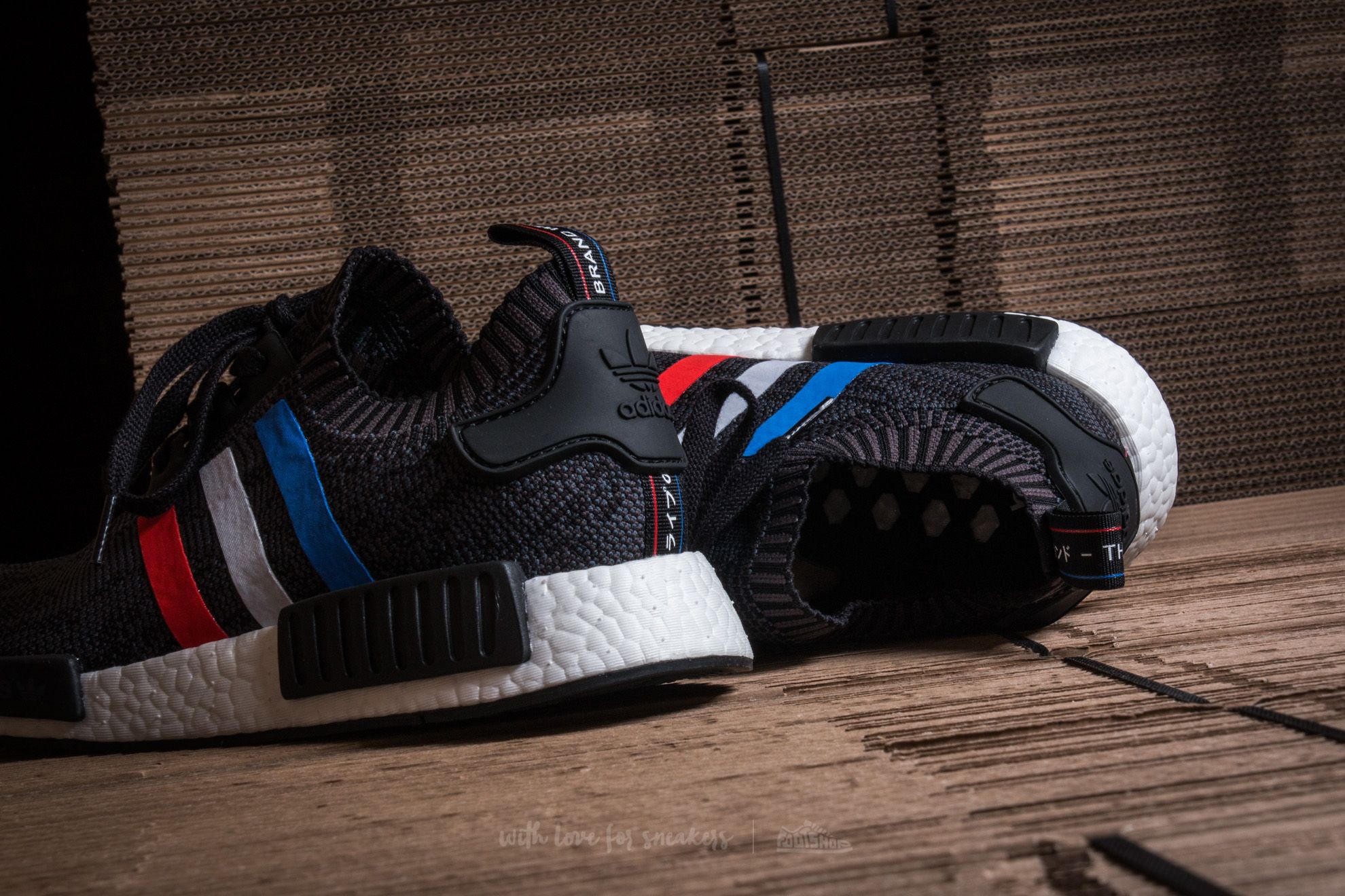 adidas gazelle silver green womens Adidas NMD R1 Primeknit Tricolor Black NOIRFONCE Sneakers main image 0
