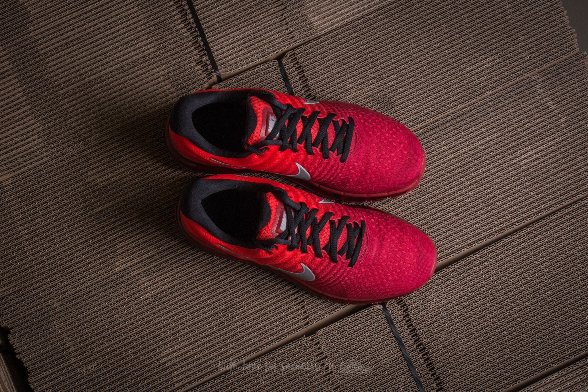 Buty damskie Nike Air Max 2017 (GS) Gym Red/ Metallic Silver
