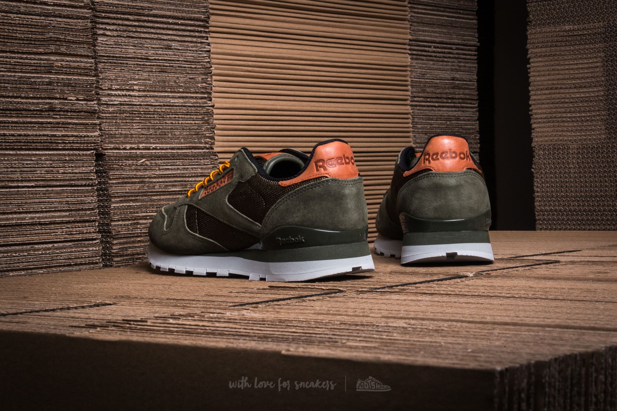 Reebok classic shop leather mens green
