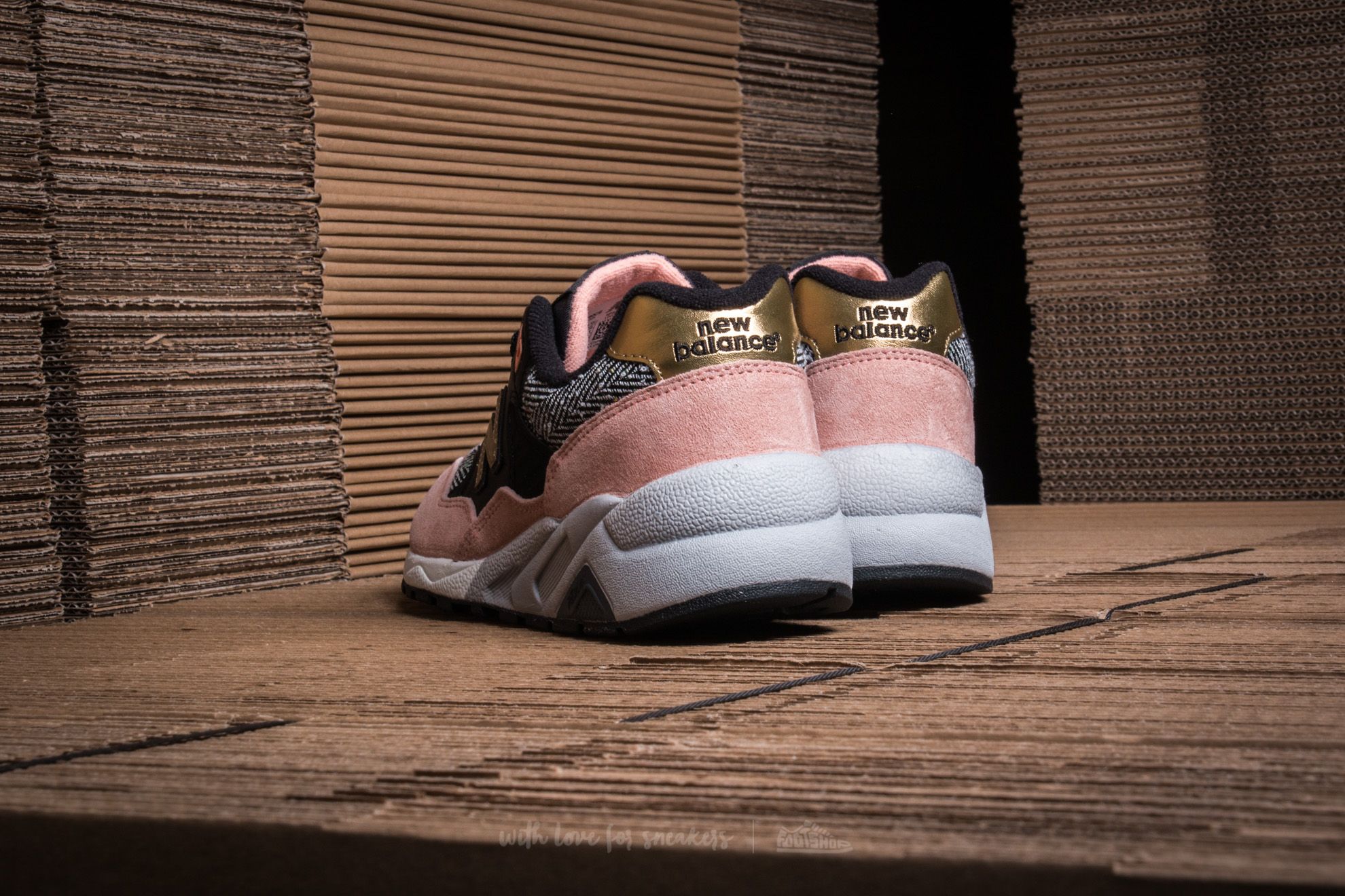 Buty damskie New Balance WRT580CE