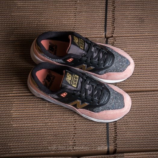 Women s shoes New Balance WRT580CE Footshop