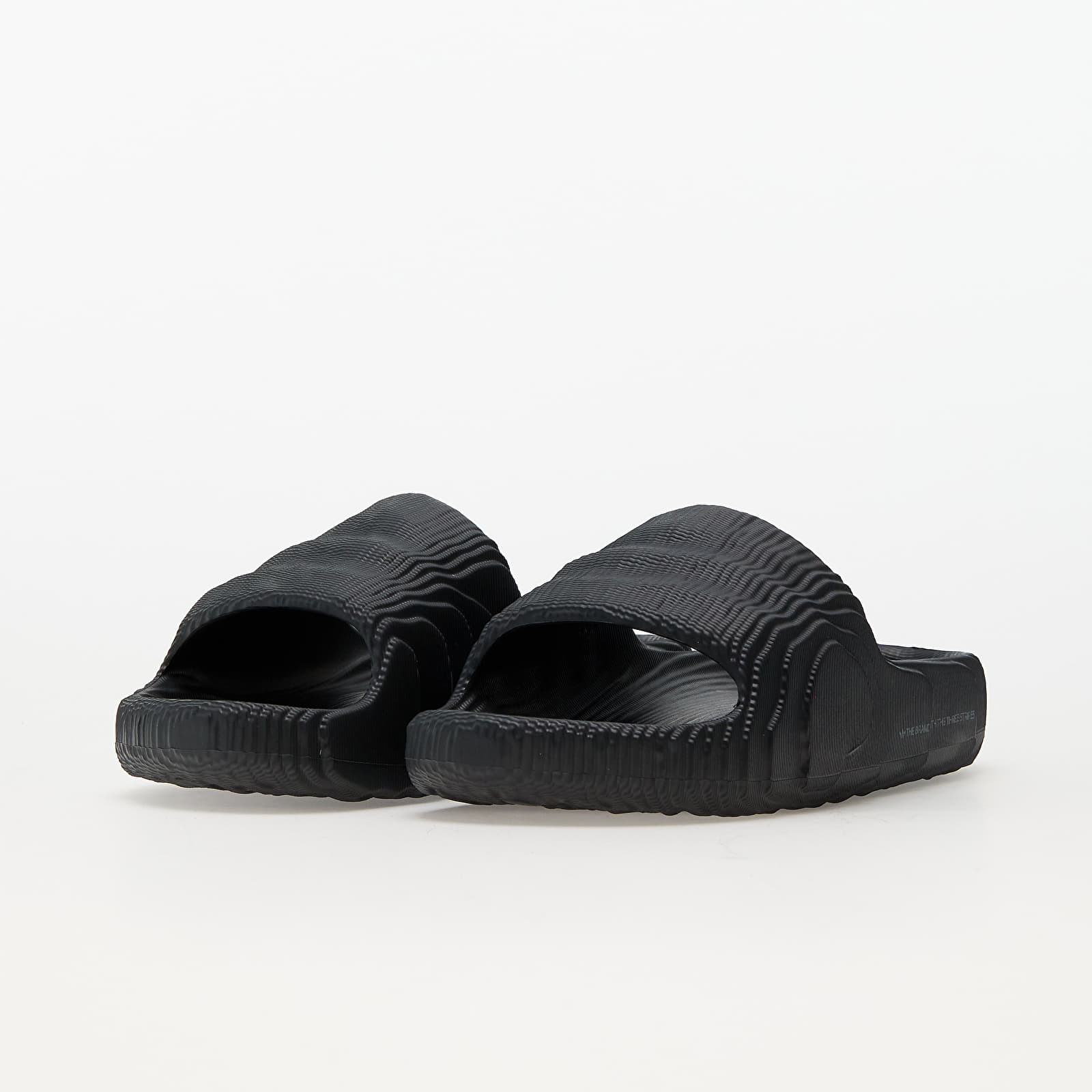 Moški čevlji adidas Adilette 22 Carbon/ Carbon/ Carbon