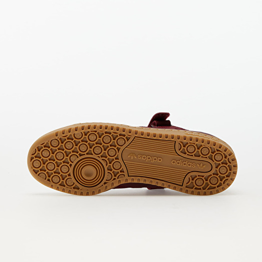 maroon color adidas
