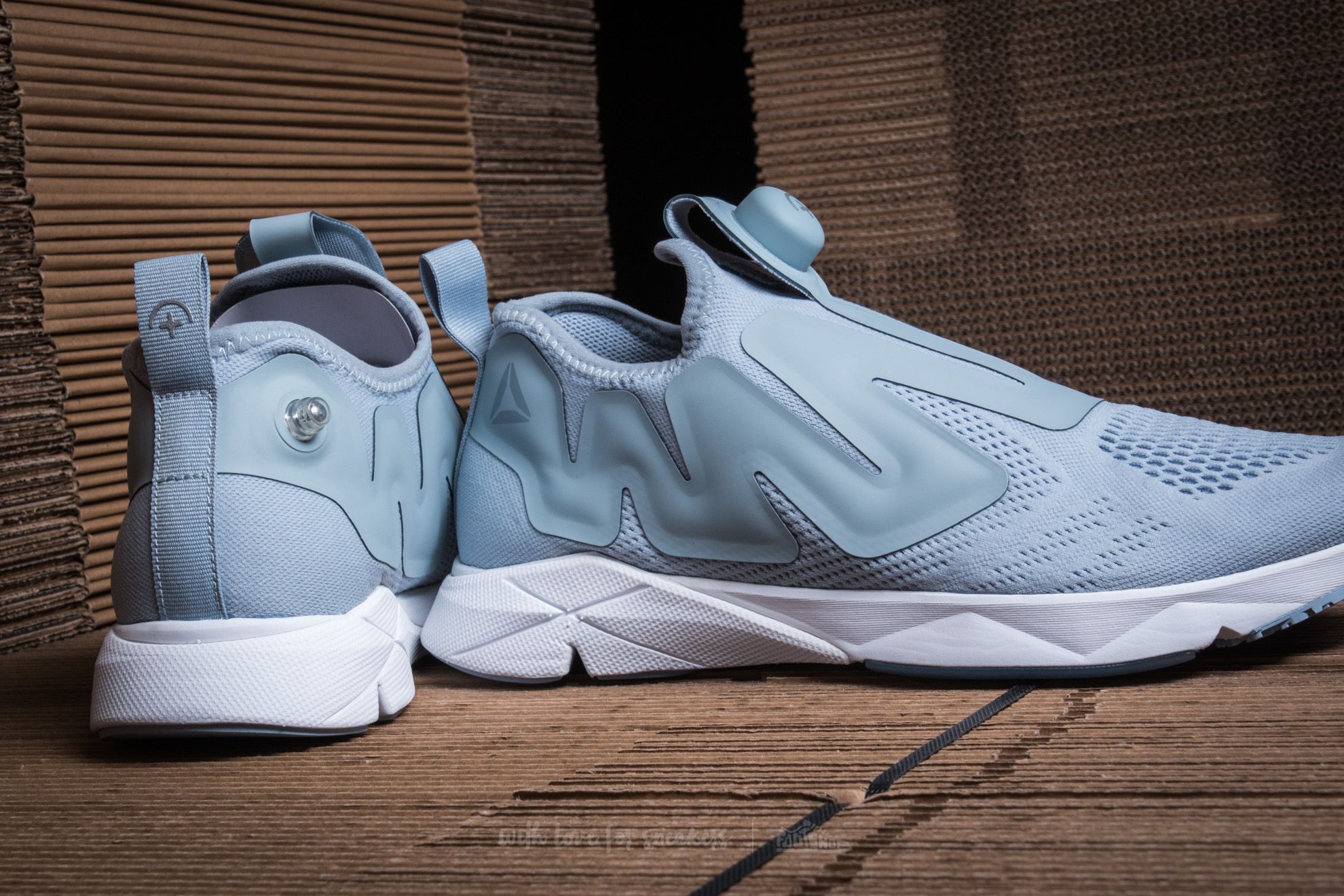 Men's shoes Reebok Pump Supreme Engine Gable Grey/ White