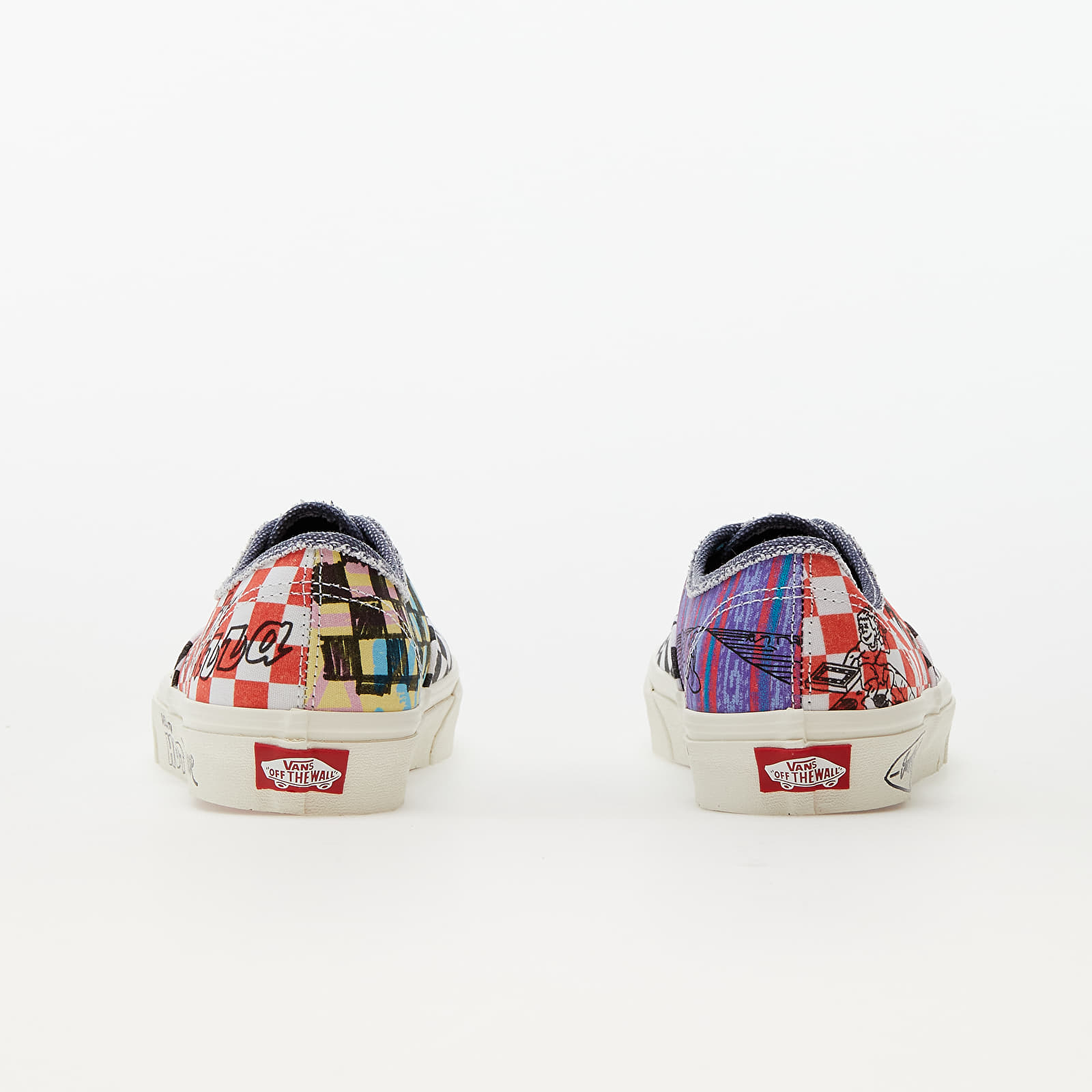 Chaussures et baskets homme Vans x Stranger Things Authentic Multi/ Marshmallo