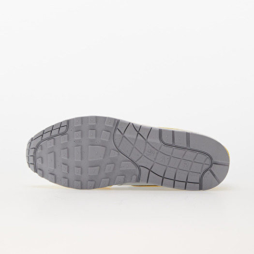 Air max online 1 yellow sole
