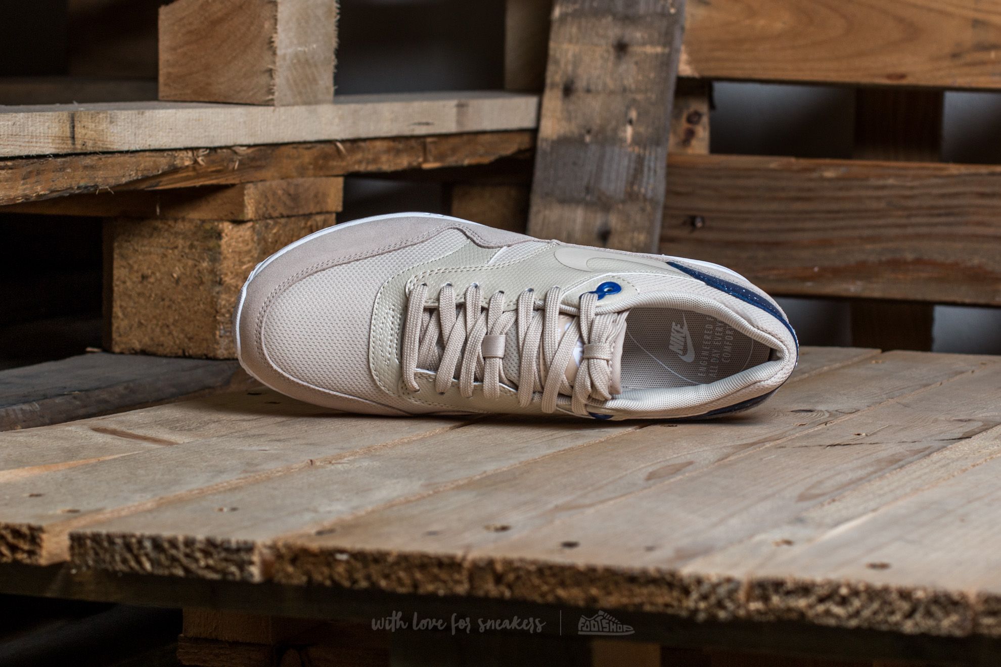Moteriška avalynė Nike W Air Max 1 Ultra 2.0 Oatmeal/ Oatmeal-Binary Blue