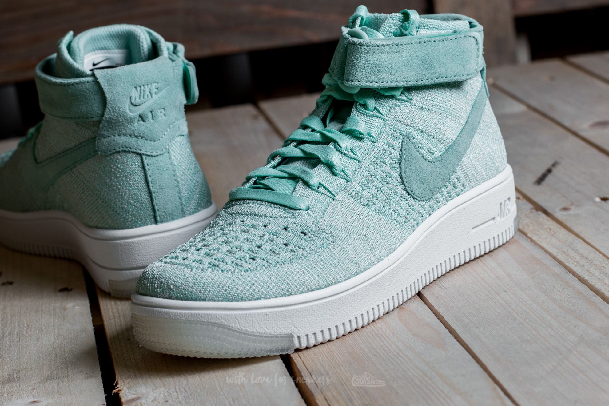 Women s shoes Nike W AF1 Flyknit Enamel Green Enamel Green Footshop
