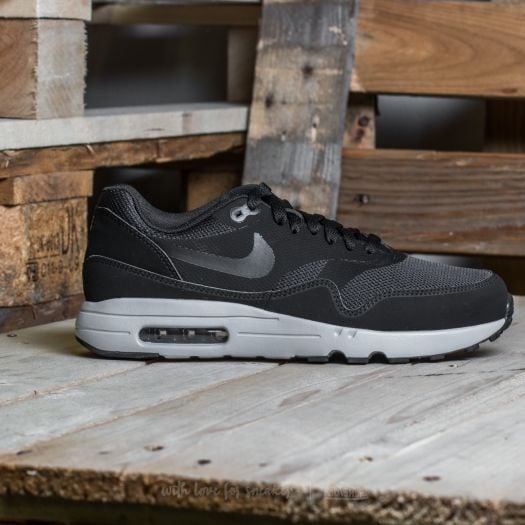 Air max 9 ultra essential black top