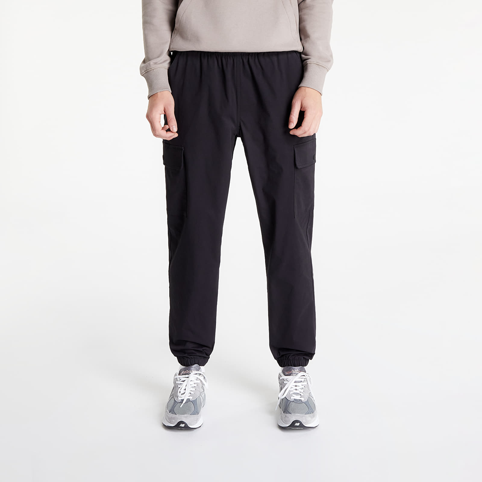 Bikses New Balance Athletics Pants Black