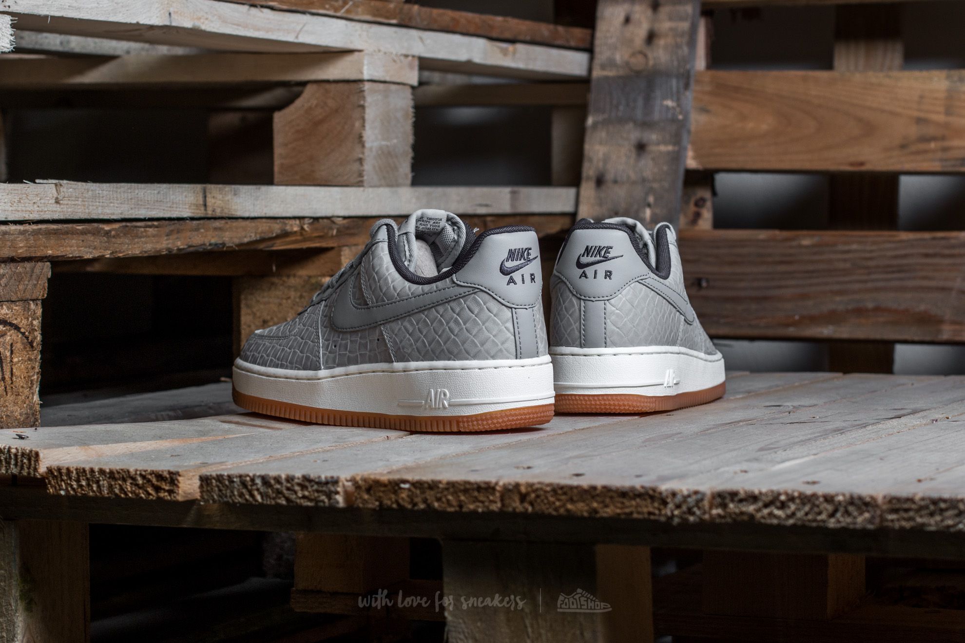 Nike air force 1 07 premium women's new arrivals