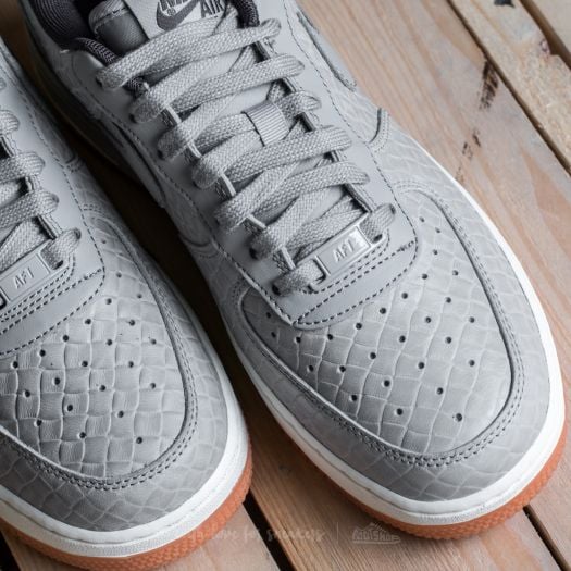 Womens nike air force 1 7 premium cheap