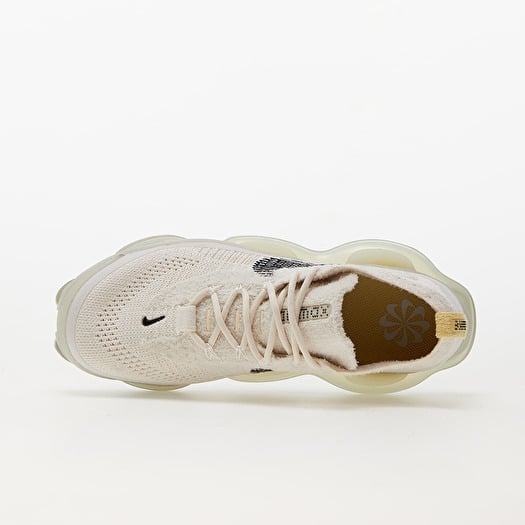 Nike air max 270 flyknit homme hot sale beige