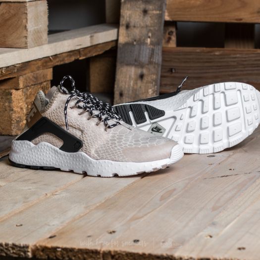 Nike W Air Huarache Run Ultra SE