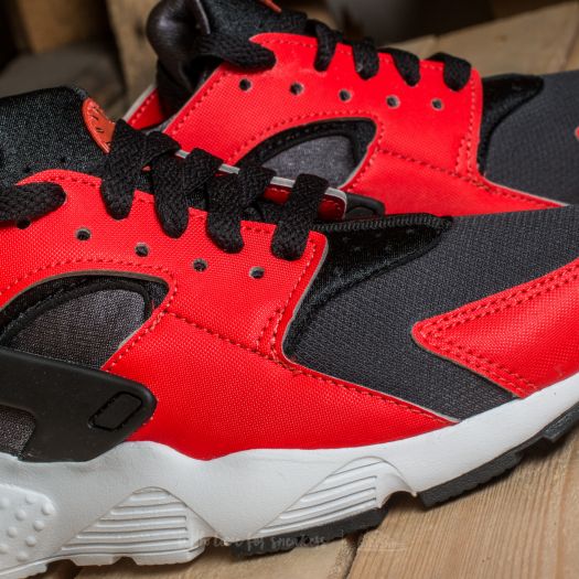 Nike air huarache essential id red online