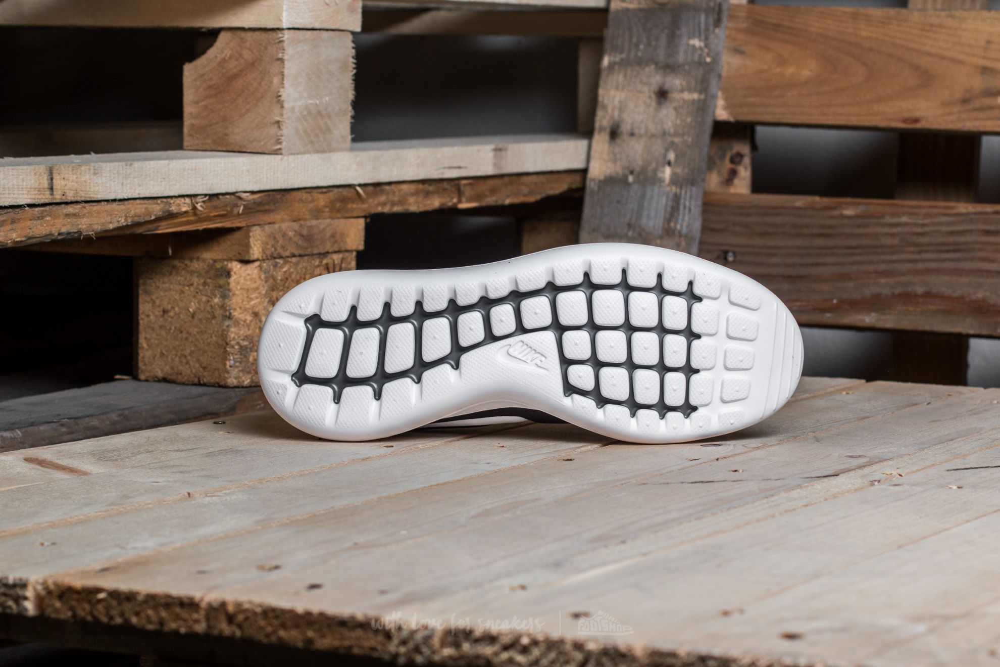 Férfi cipők Nike Roshe Two Black/ White-Anthracite-White