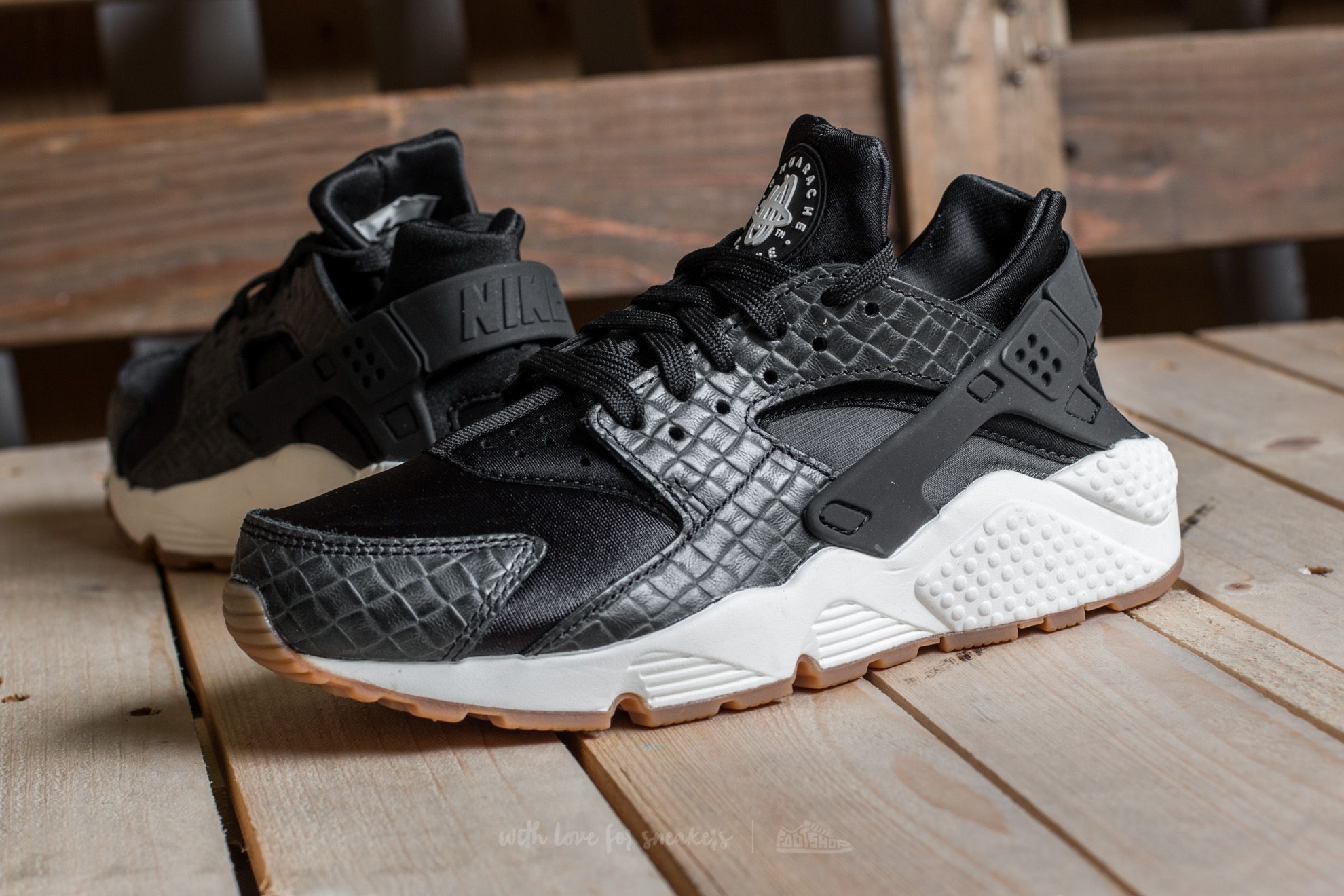 Nike air huarache run prm black discount