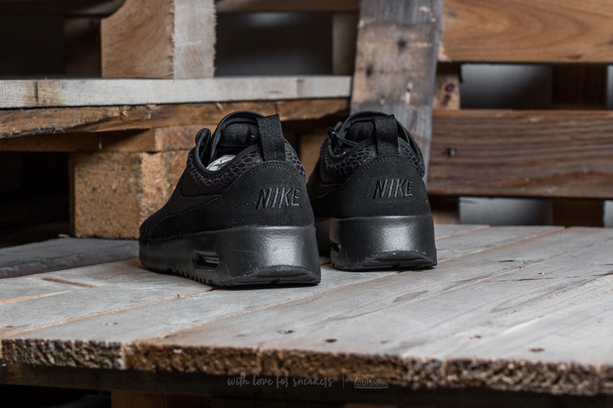 Női cipők Nike W Air Max Thea Ultra SE Black/ Black-White