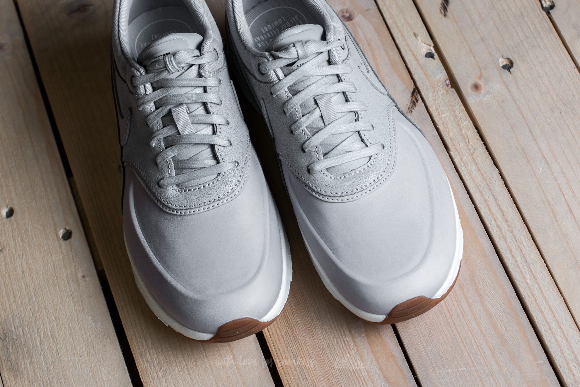 Women s shoes Nike Wmns Air Max Thea Premium Wolf Grey Wolf Grey