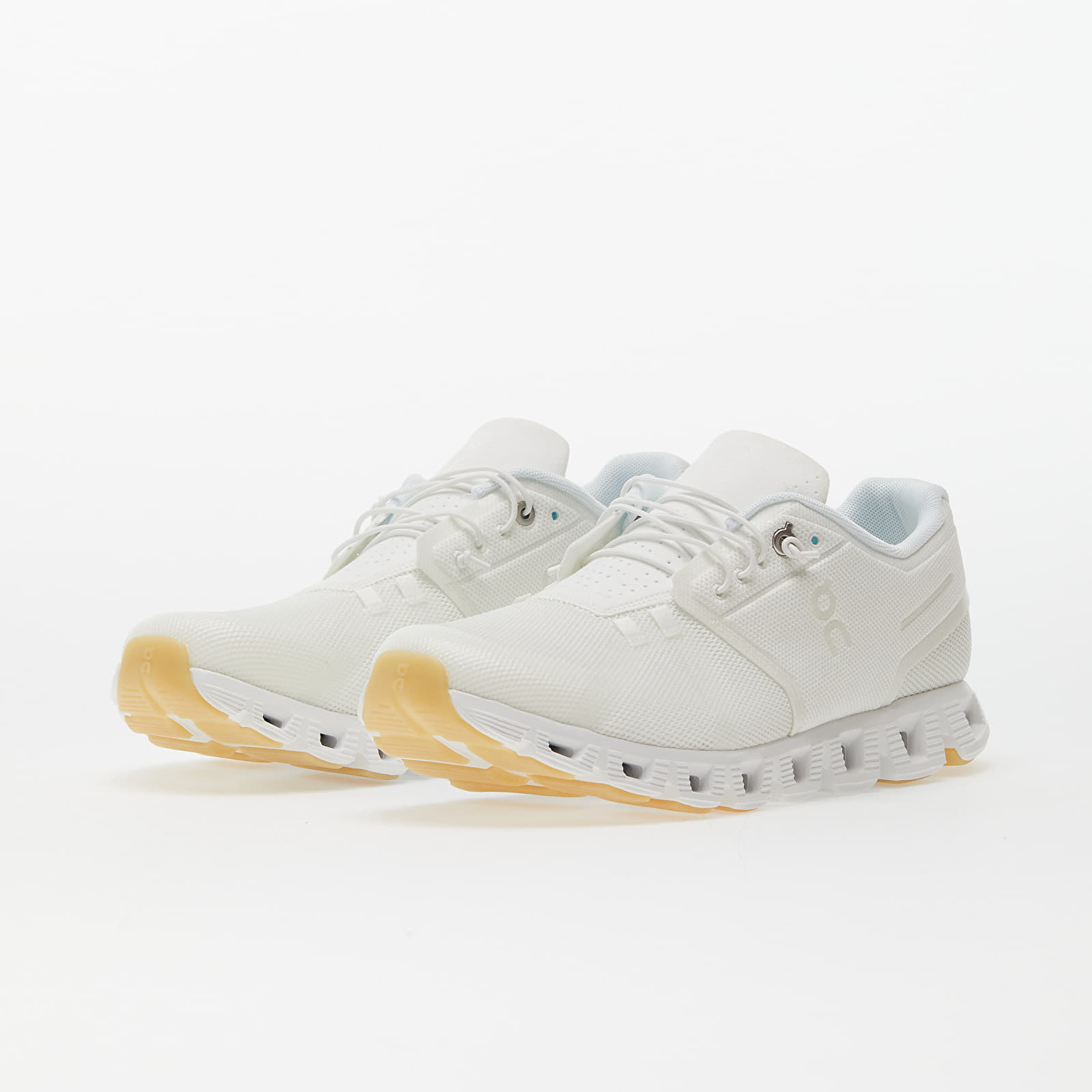 Pánske tenisky a topánky On M Cloud Undyed Undyed