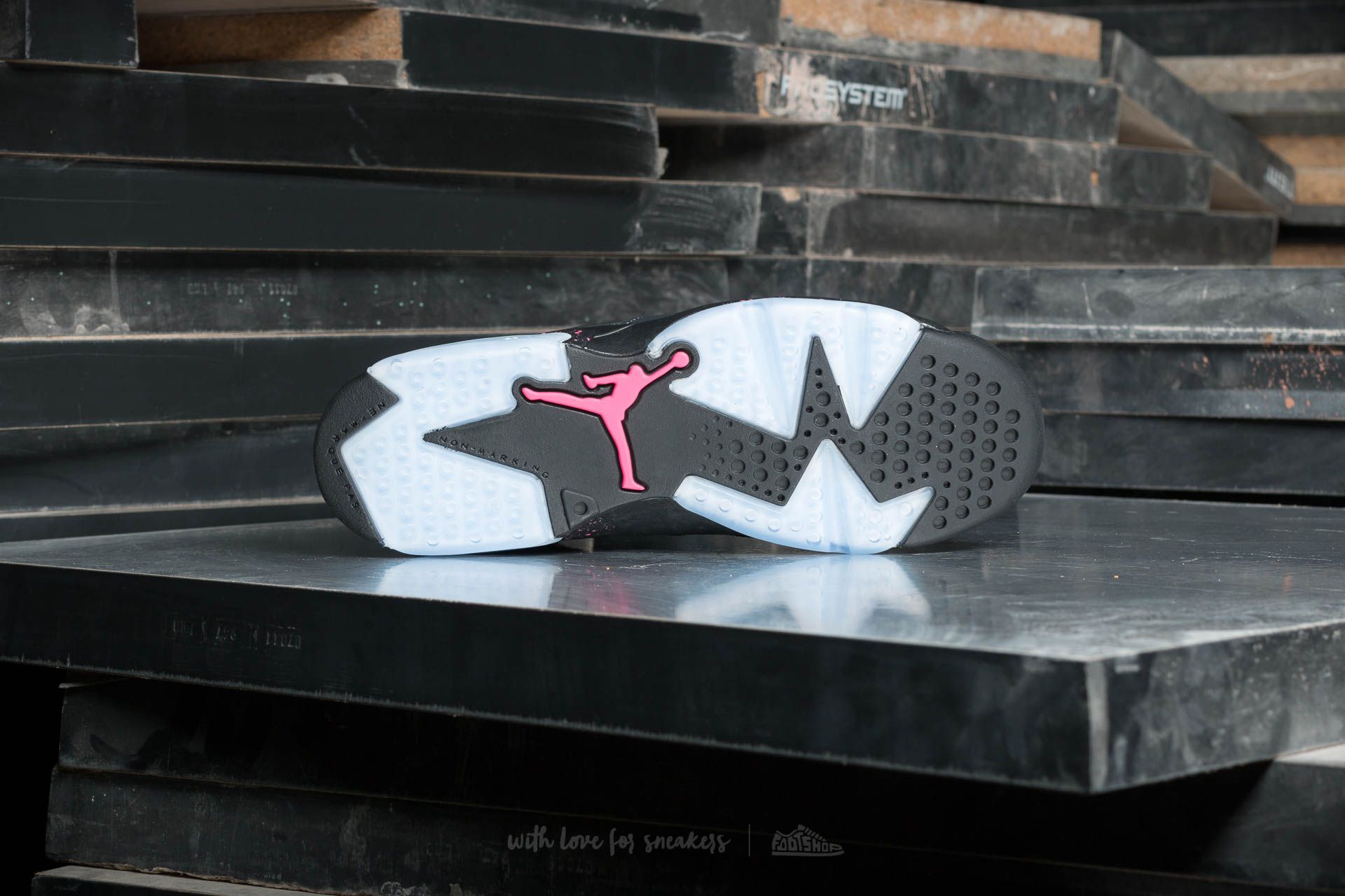 Buty damskie Air Jordan 6 Retro (GG) Anthracite/ Black-Black