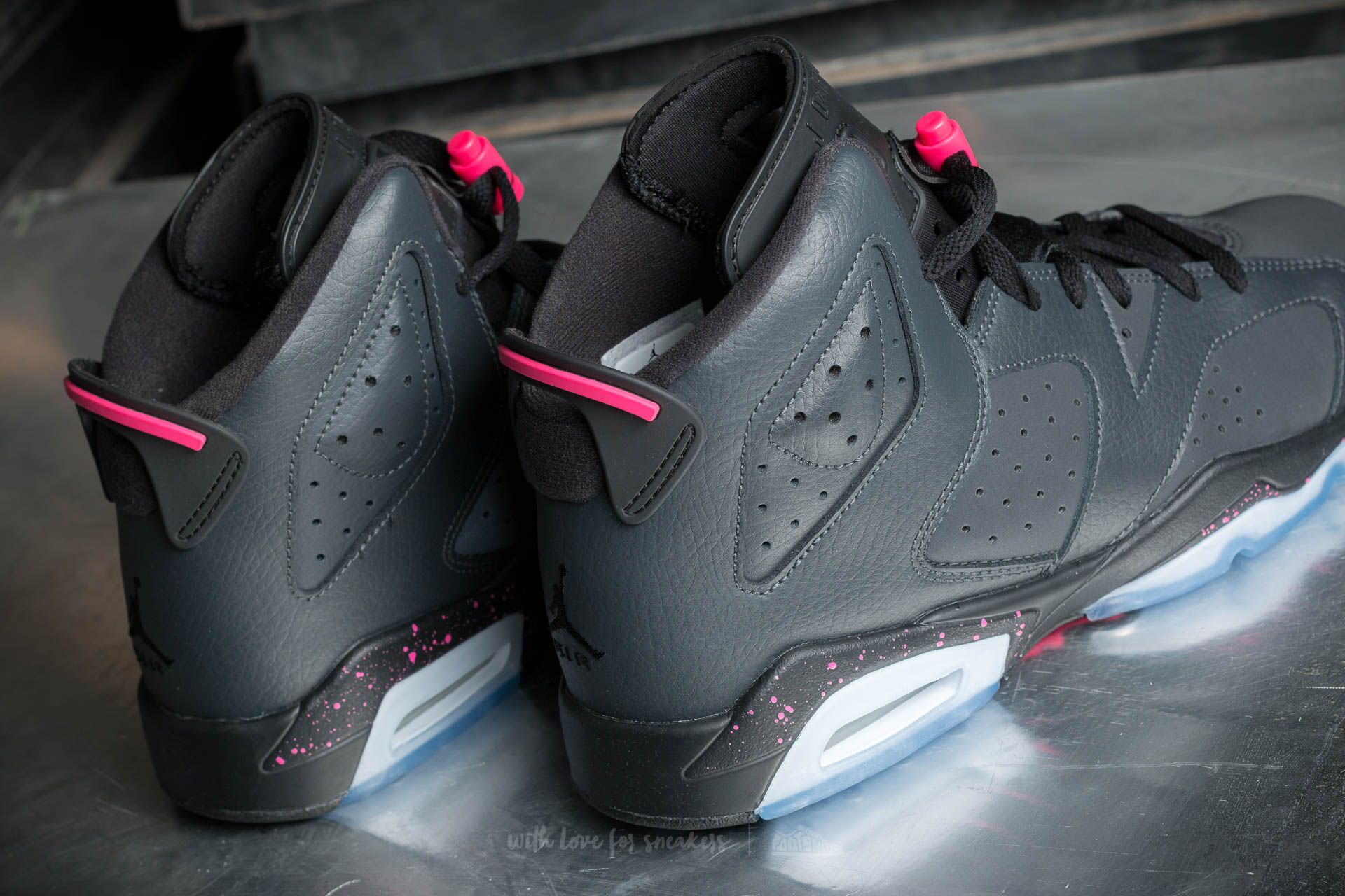 Buty damskie Air Jordan 6 Retro (GG) Anthracite/ Black-Black