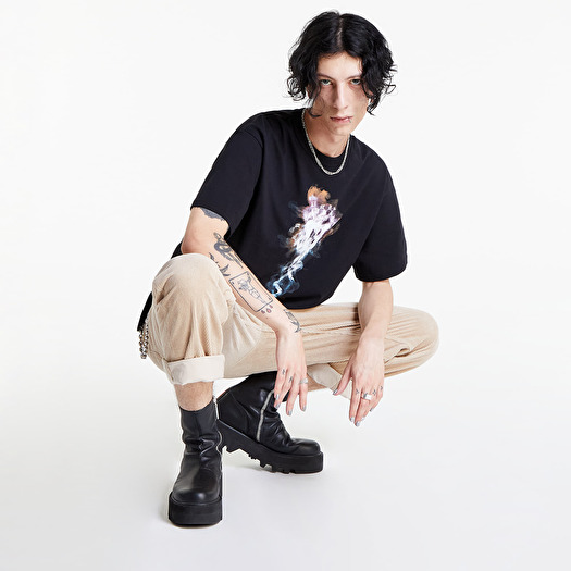 T shirts with black jeans deals