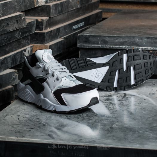 huarache white platinum