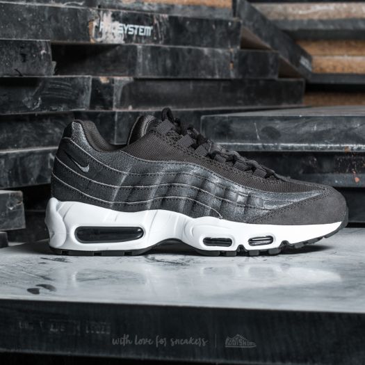 nike air max 470 women's